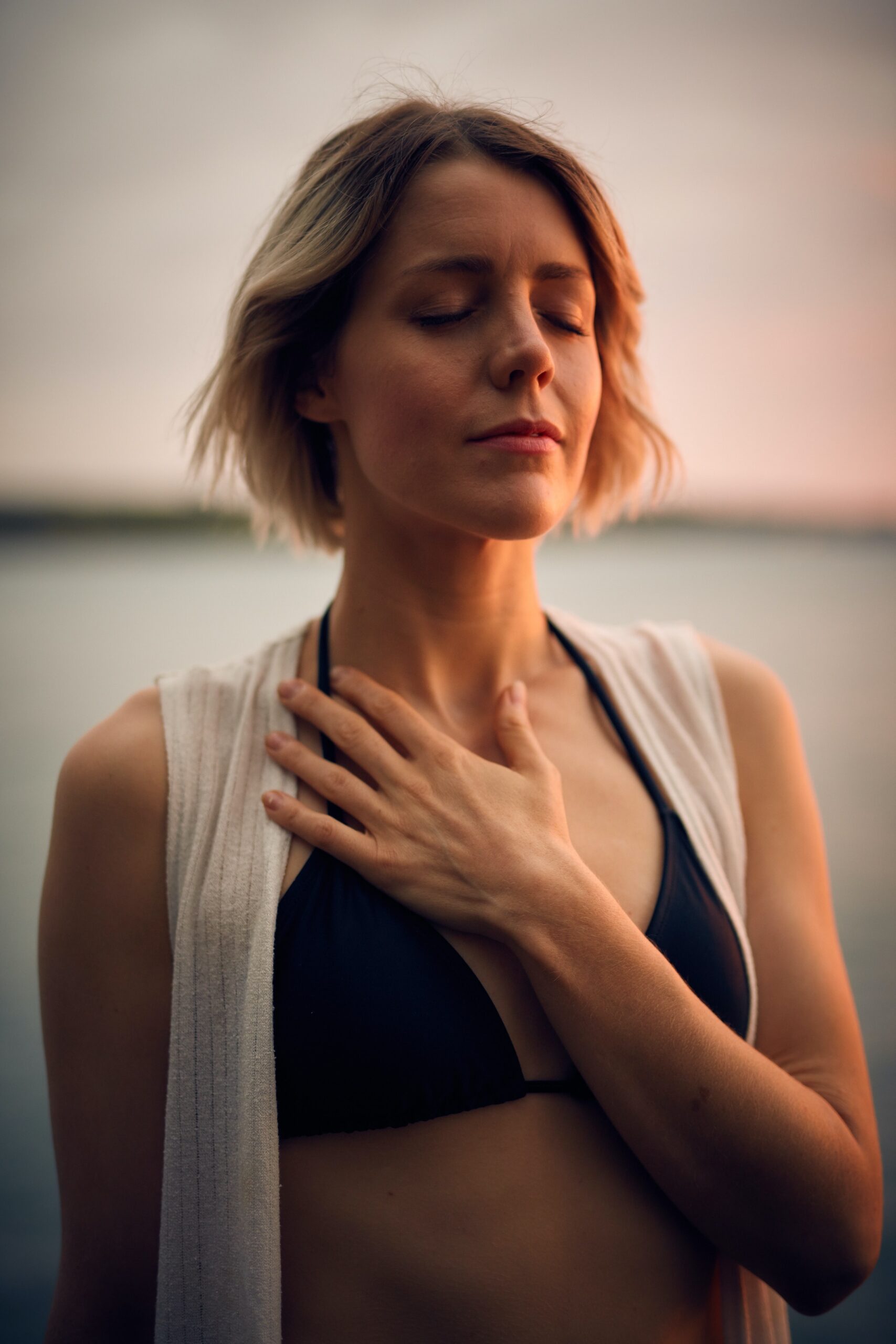 darius-bashar-xMNel_otvWs-unsplash Menopause